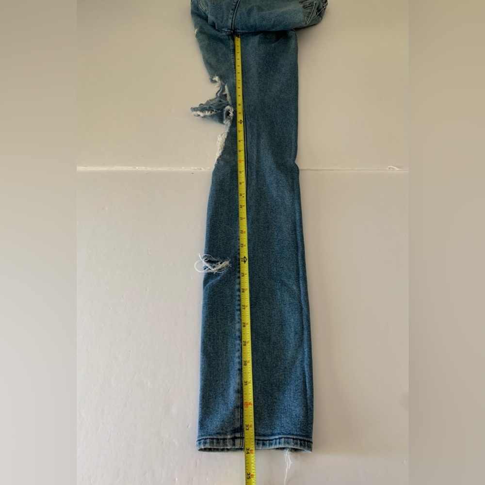 RtA Bryant Skinny Fit Distressed Jeans Men’s Size 32 Medium Blue Wash Denim - Picture 11 of 11